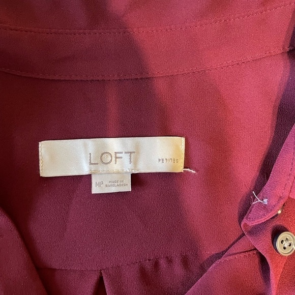 Loft Blouse Red Size Medium - Picture 3 of 9